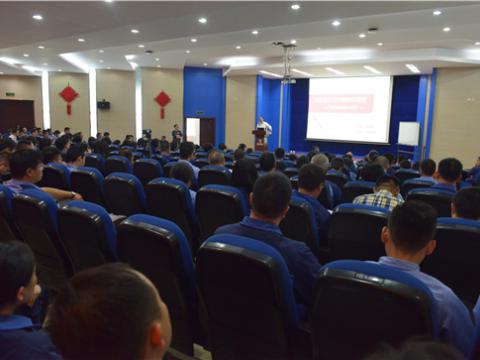 维多利亚老品牌vic集团举行《六西格玛高层主管向导力培训》 