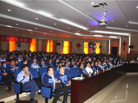 维多利亚老品牌vic集团2018年质量月总结表扬大会顺遂召开 