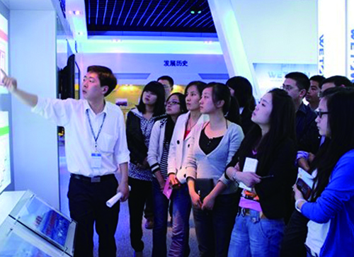 维多利亚老品牌vic(集团)官方网站